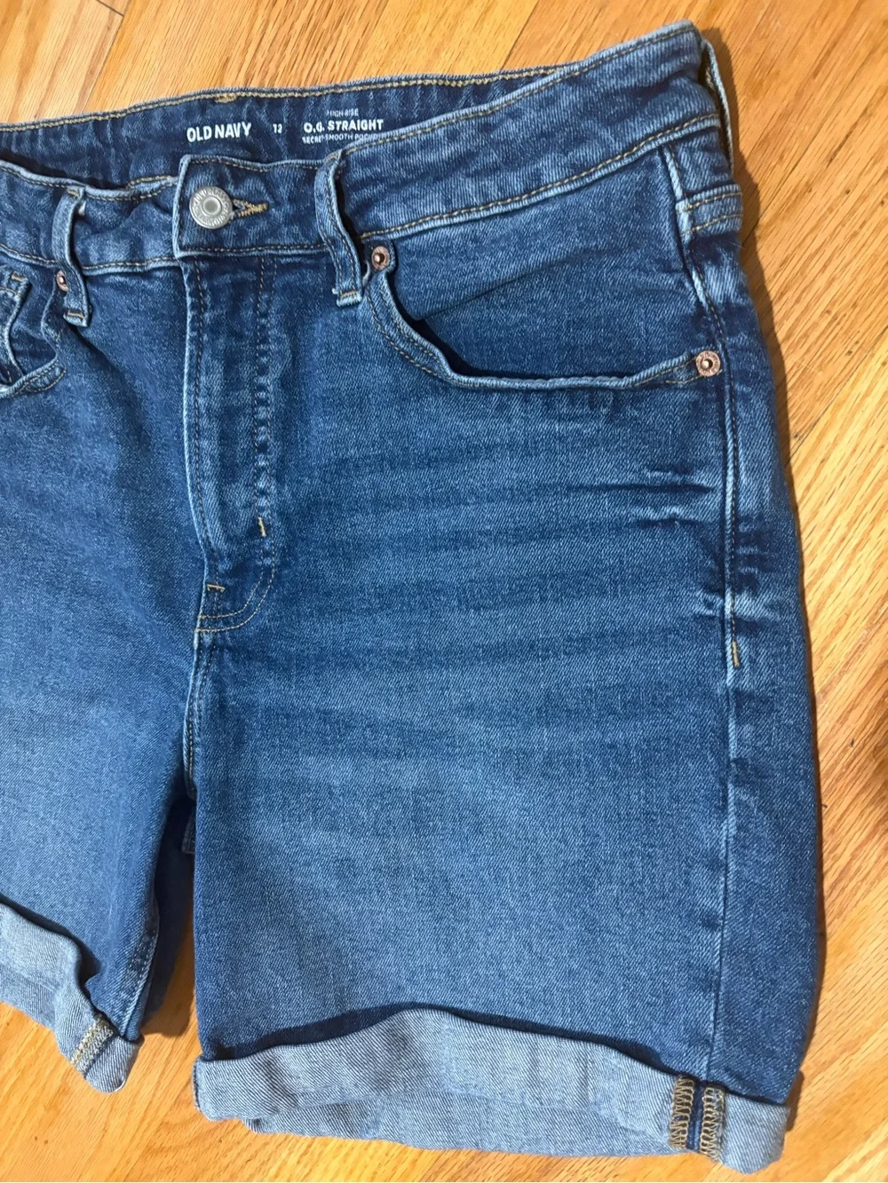 Old Navy comfortable mid